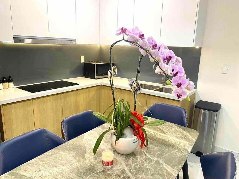 Luxury Apartment Asiana Capella Trung Tam Cho Lon Хошимин Экстерьер фото
